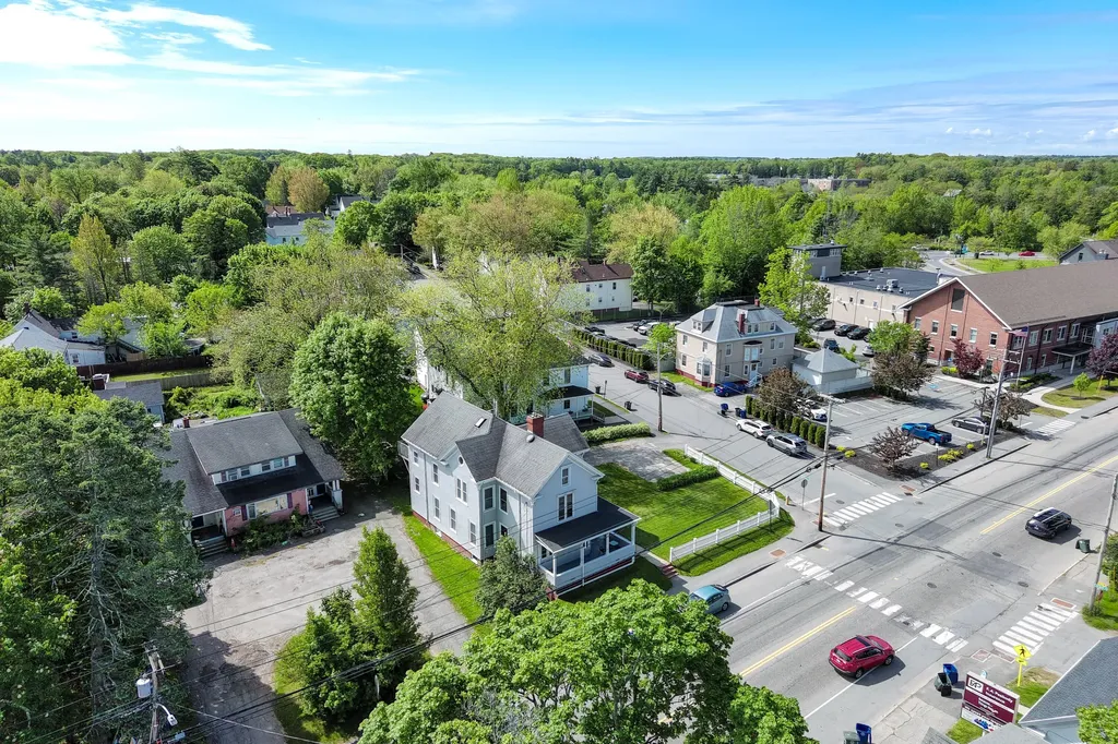 546 Main Street Westbrook ME 04092