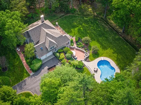 20 Doe Drive Eliot ME 03903