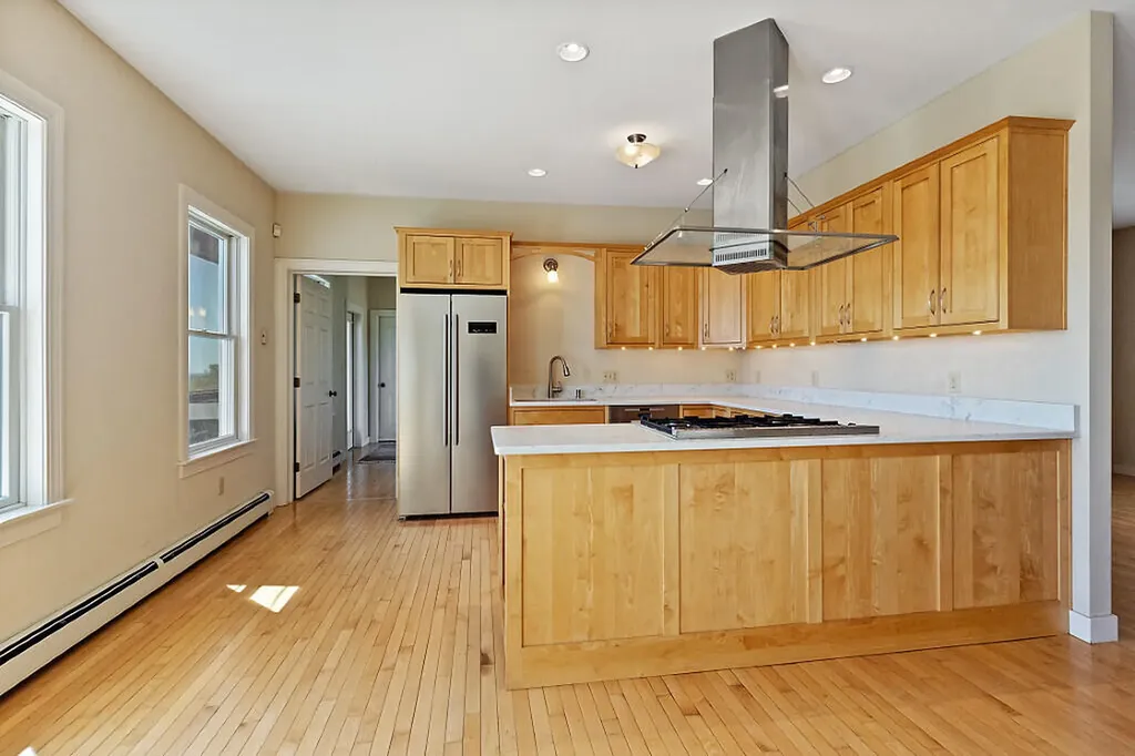1866 Clarry Hill Road Union ME 04862