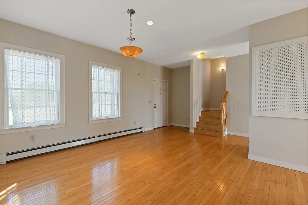 1866 Clarry Hill Road Union ME 04862
