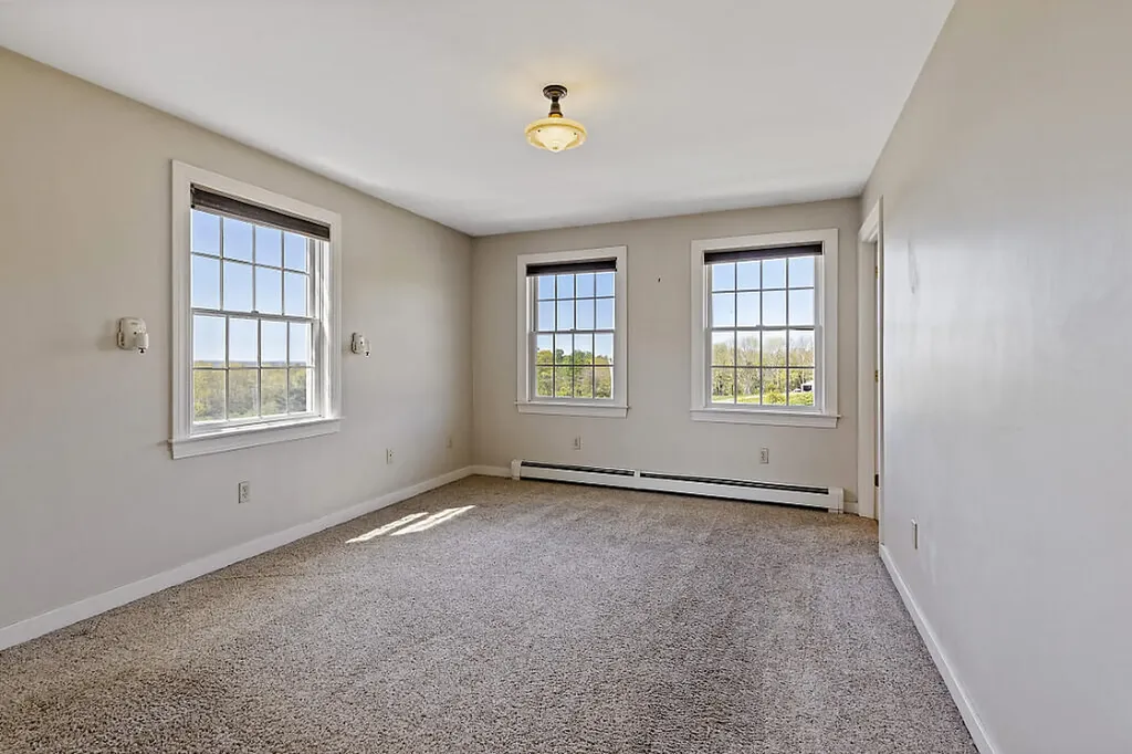 1866 Clarry Hill Road Union ME 04862