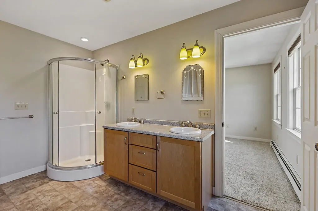 1866 Clarry Hill Road Union ME 04862