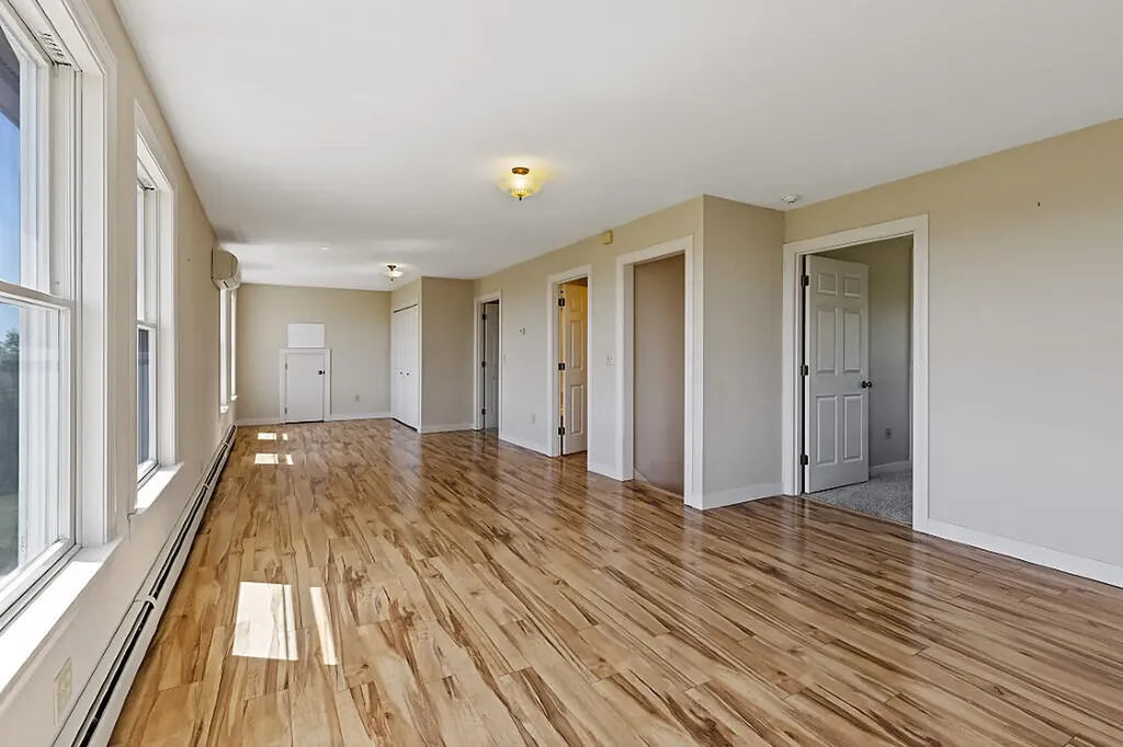 1866 Clarry Hill Road Union ME 04862
