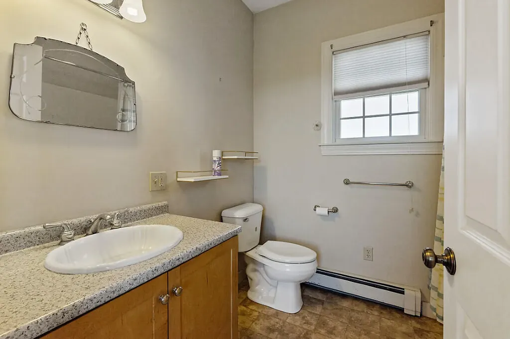 1866 Clarry Hill Road Union ME 04862