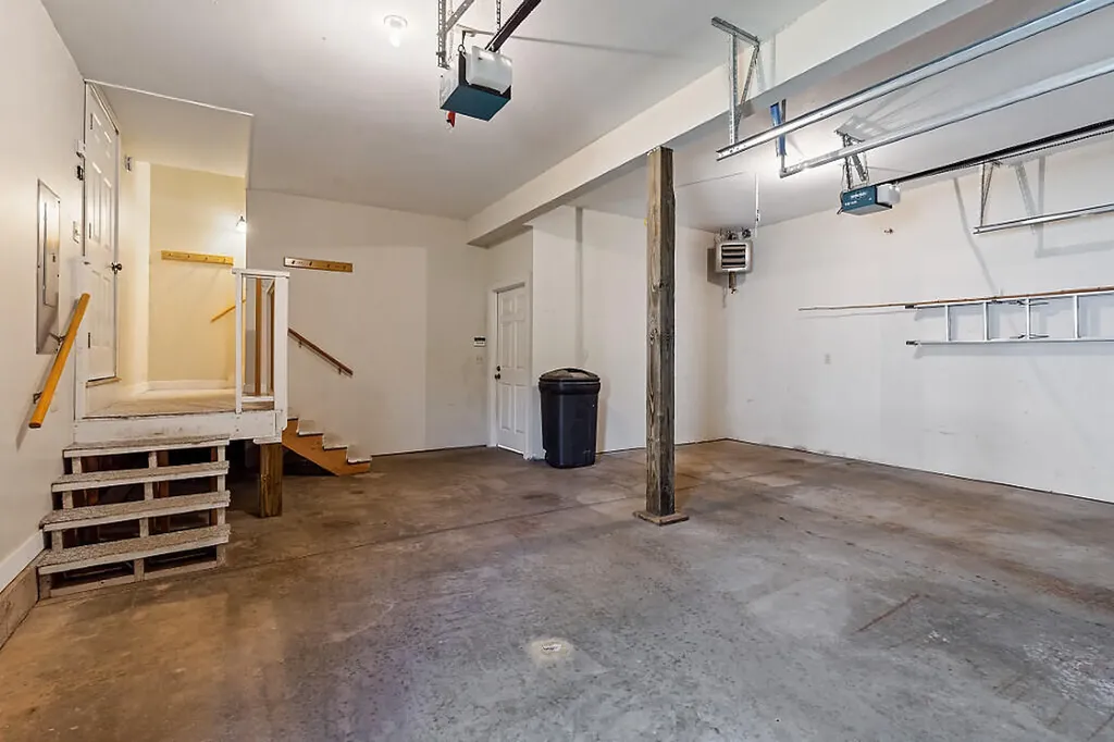 1866 Clarry Hill Road Union ME 04862