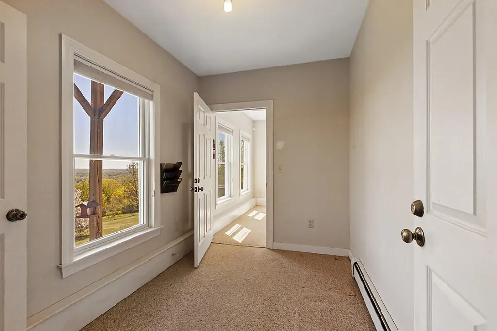 1866 Clarry Hill Road Union ME 04862