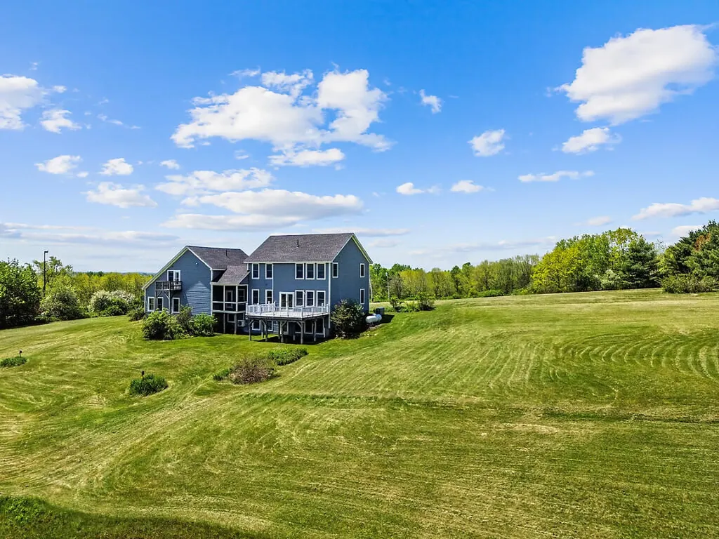 1866 Clarry Hill Road Union ME 04862