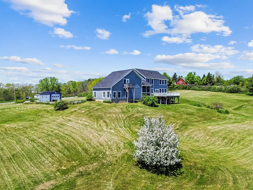 1866 Clarry Hill Road Union ME 04862