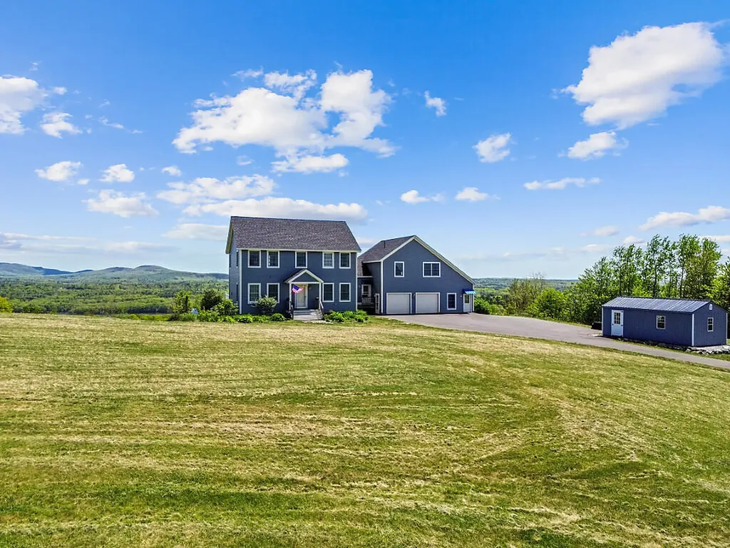 1866 Clarry Hill Road Union ME 04862