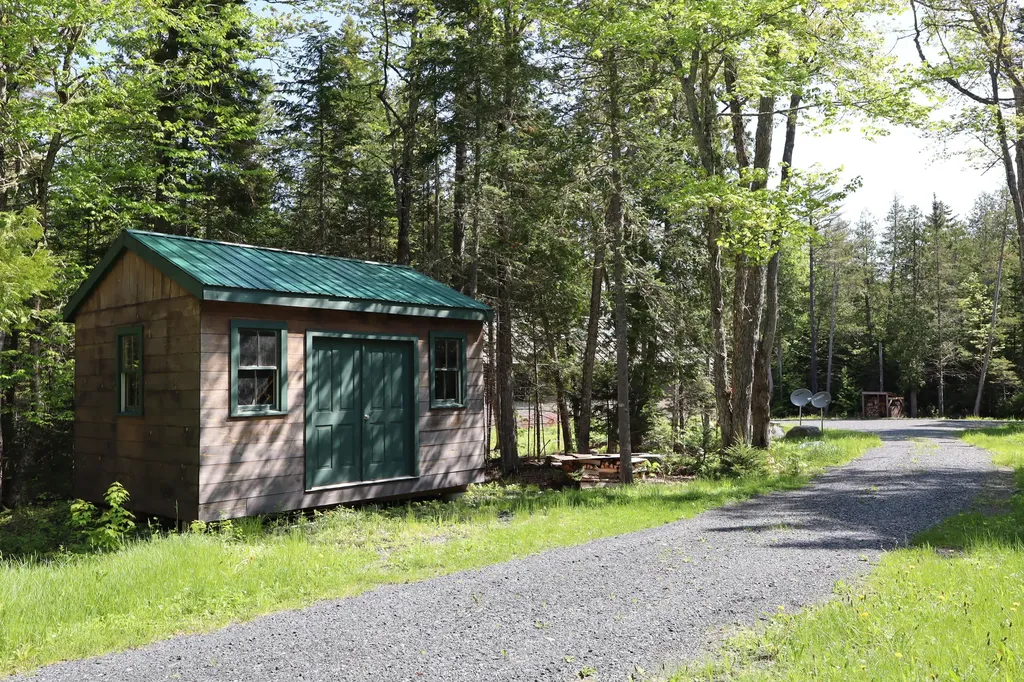 104 S Watson Island Road Sandbar Tract Twp ME 04478