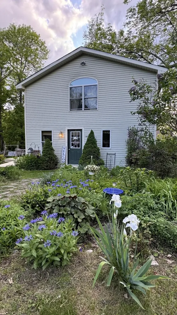 40 Justin Lane Hermon ME 04401