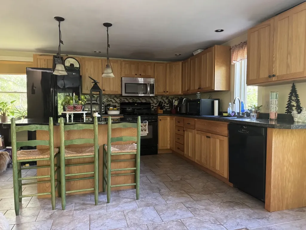 40 Justin Lane Hermon ME 04401