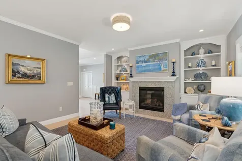 18 Forest Hill Lane Kennebunk ME 04043