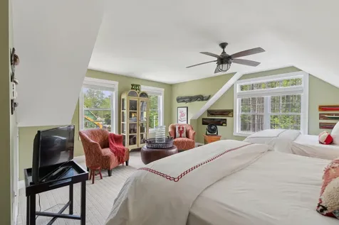 18 Forest Hill Lane Kennebunk ME 04043