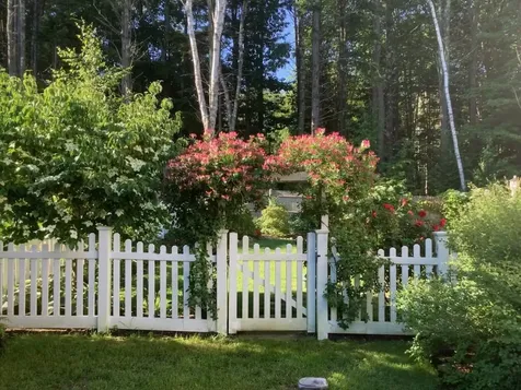 18 Forest Hill Lane Kennebunk ME 04043