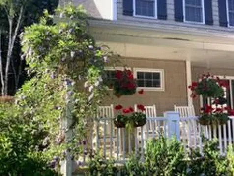 18 Forest Hill Lane Kennebunk ME 04043