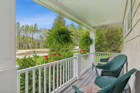 18 Forest Hill Lane Kennebunk ME 04043