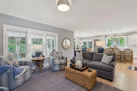 18 Forest Hill Lane Kennebunk ME 04043