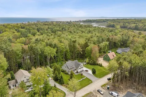 18 Forest Hill Lane Kennebunk ME 04043