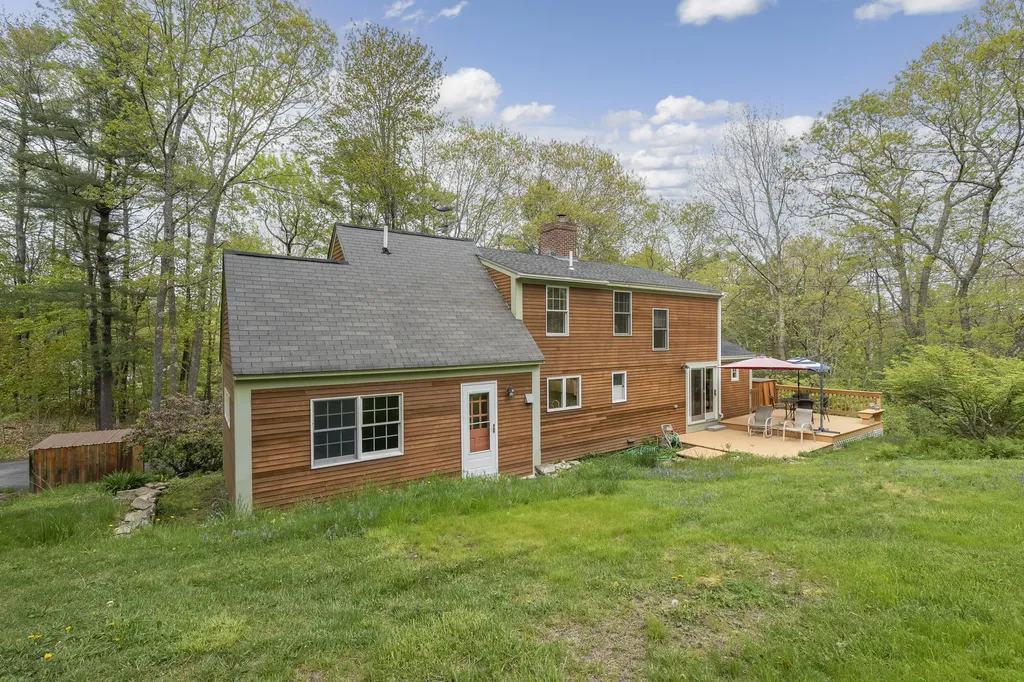 8 Carriage Road Freeport ME 04032