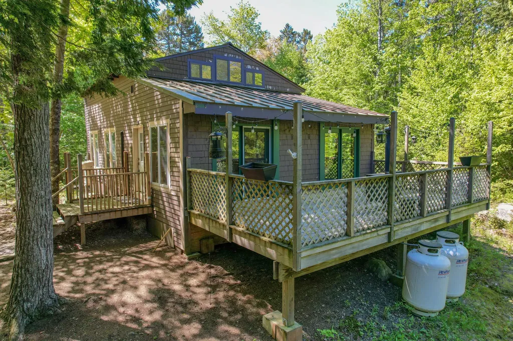200 Flanders Pond Road Sullivan ME 04664