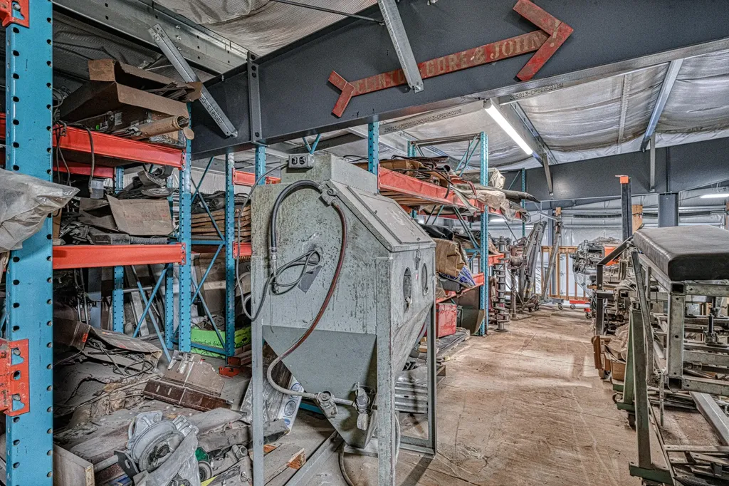 1235 Us-202 Winthrop ME 04364