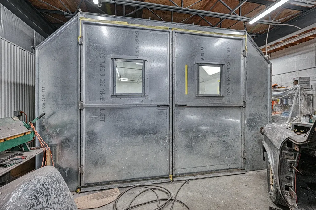 1235 Us-202 Winthrop ME 04364