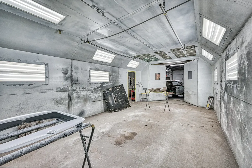 1235 Us-202 Winthrop ME 04364