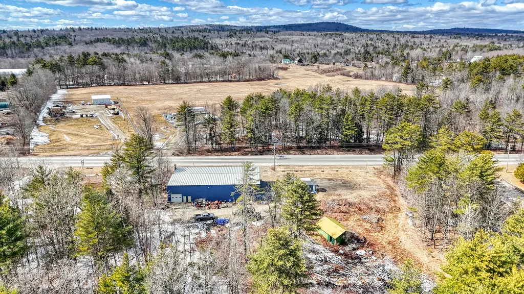 1235 Us-202 Winthrop ME 04364