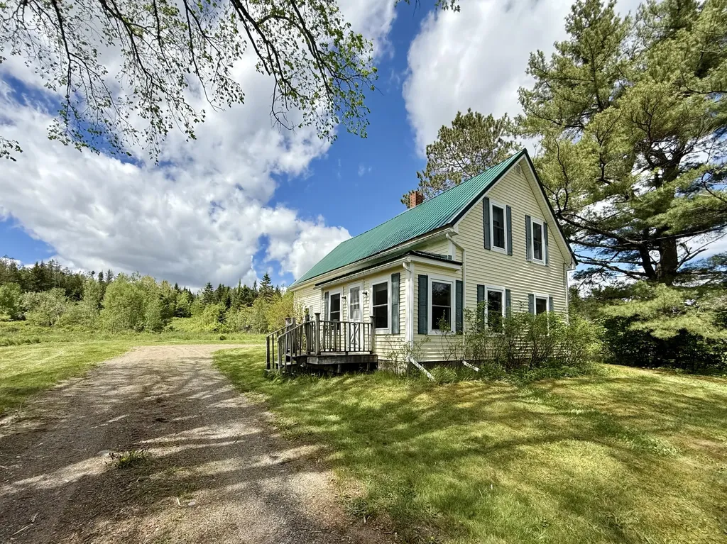 149 Old Eastport Road Perry ME 04667