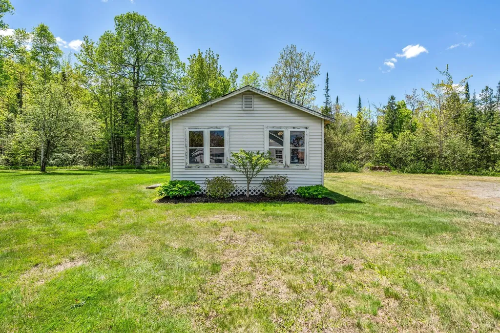 117 & 120 Pinkhams Cove Road Belgrade ME 04917
