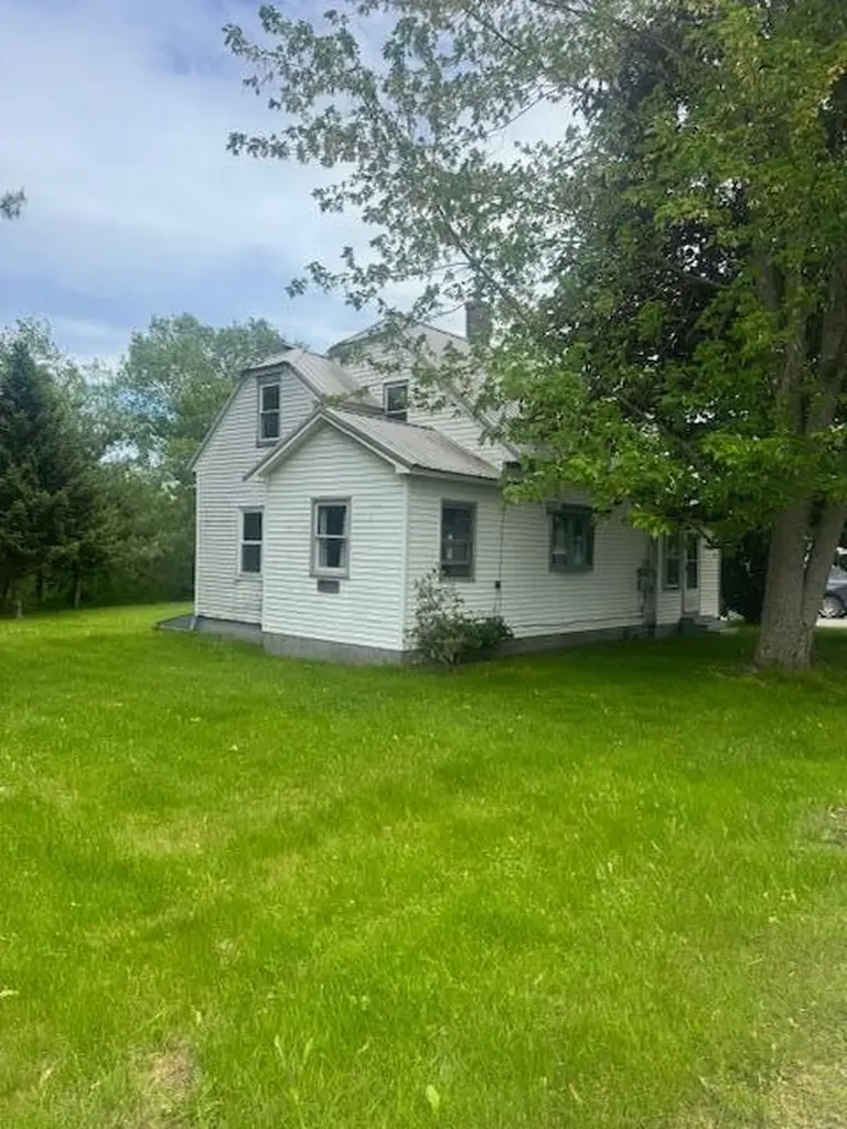 179 Raymond Street Pittsfield ME 04967