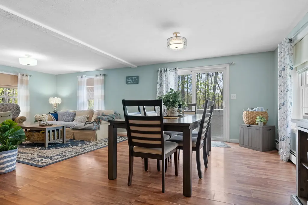25 Adirondack Drive Hollis ME 04042