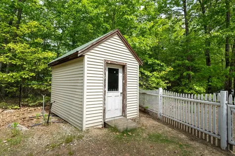 25 Adirondack Drive Hollis ME 04042