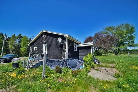 227 Boundary Line Road Bridgewater ME 04735