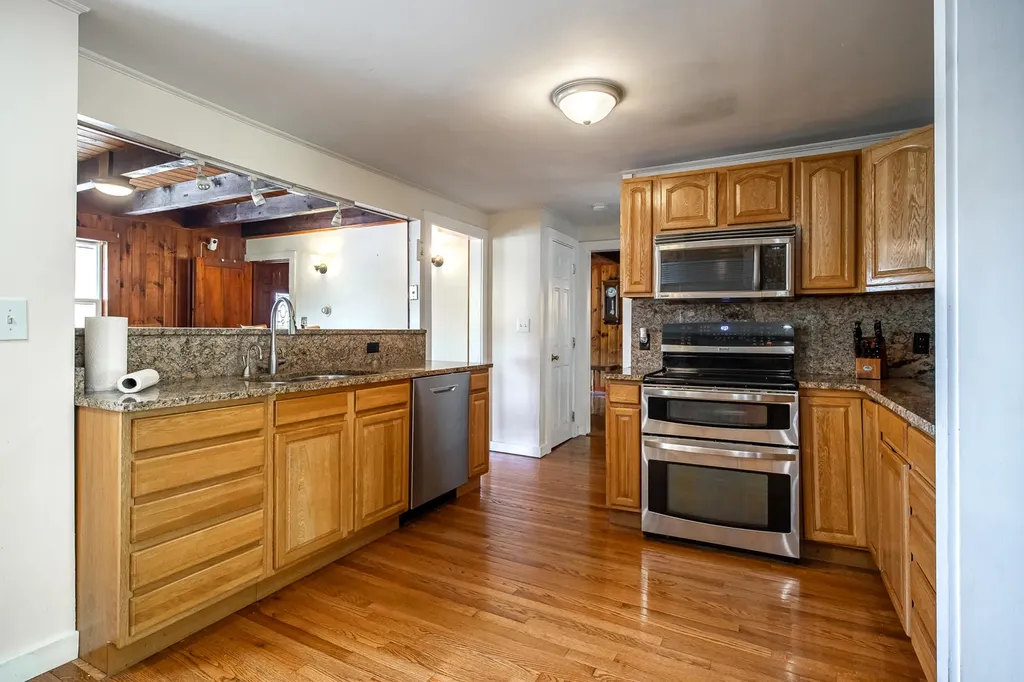 23 Paul Street South Berwick ME 03908