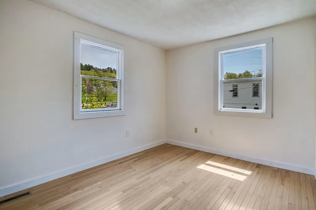 23 Paul Street South Berwick ME 03908