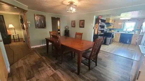 432 St Thomas And 129 5th Avenue Street Madawaska ME 04756