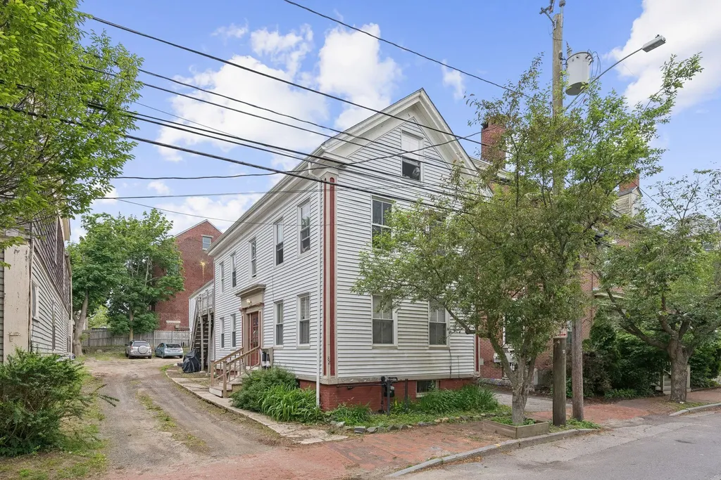 82 Winter Street Portland ME 04102
