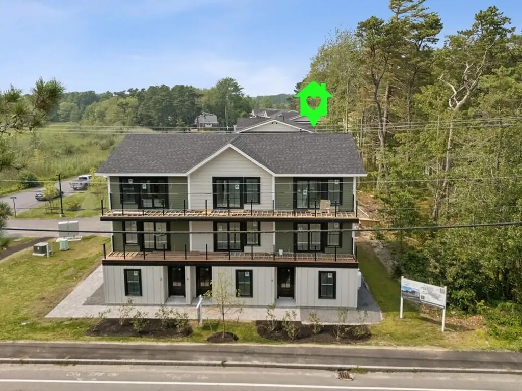 6 Overlook Drive Old Orchard Beach ME 04064