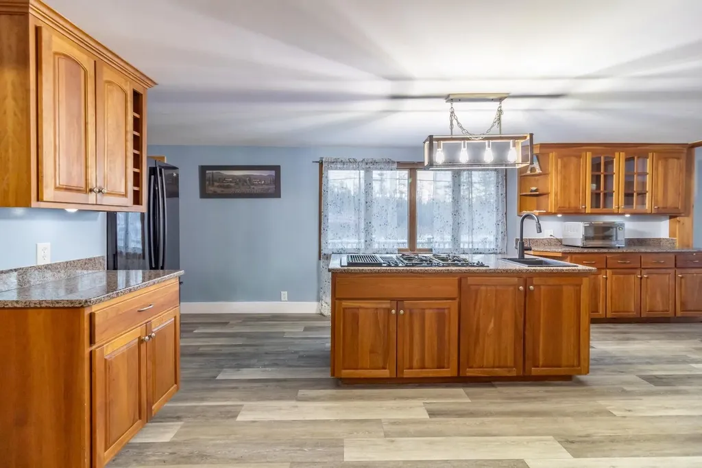 265 Us-1 Pembroke ME 04666