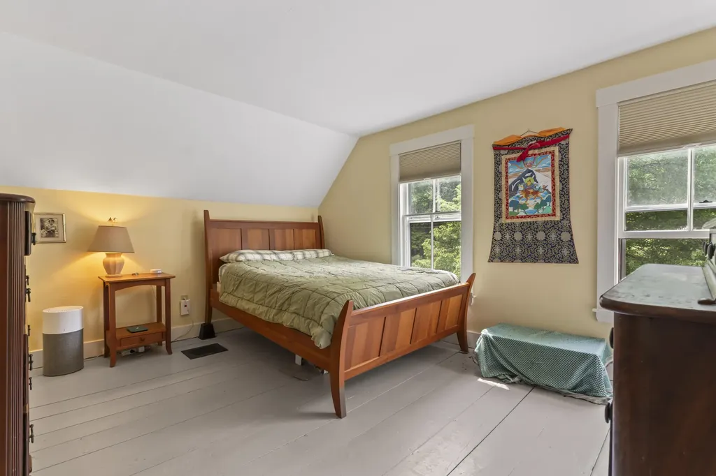 145 Pork Point Road Bowdoinham ME 04008