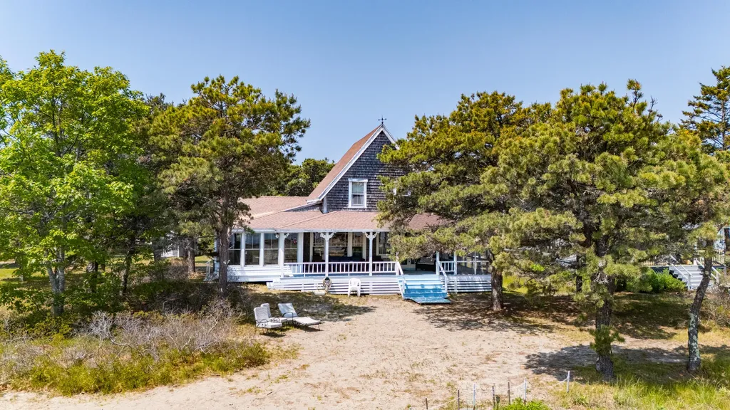 46 Surf Street Phippsburg ME 04562