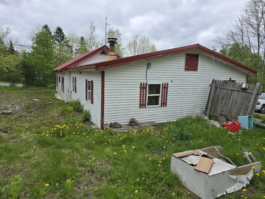 230 Todds Corner Road Saint Albans ME 04971