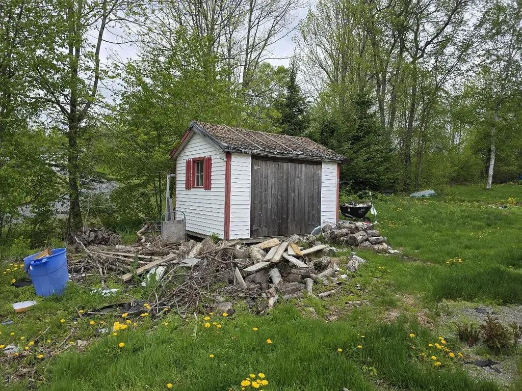 230 Todds Corner Road Saint Albans ME 04971