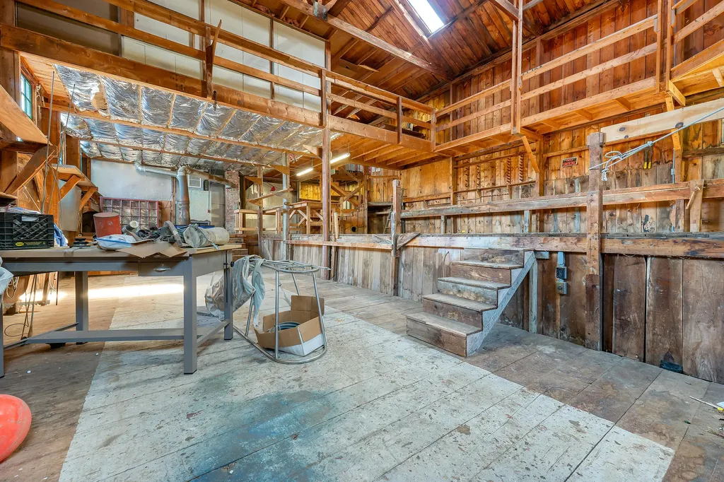 36 Hodgdon Road Westport Island ME 04578