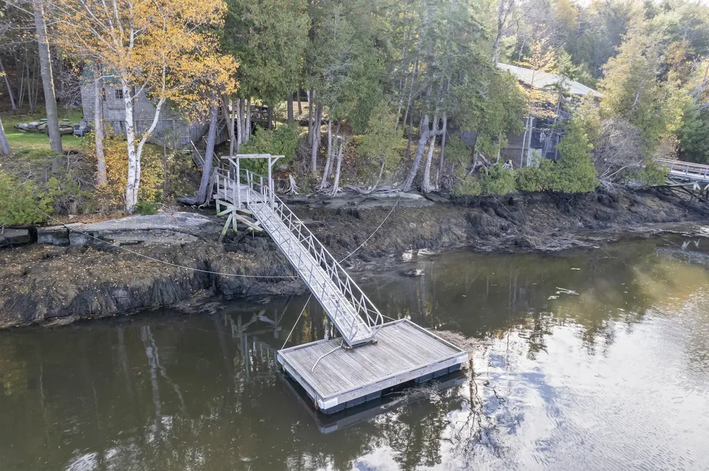 36 Hodgdon Road Westport Island ME 04578
