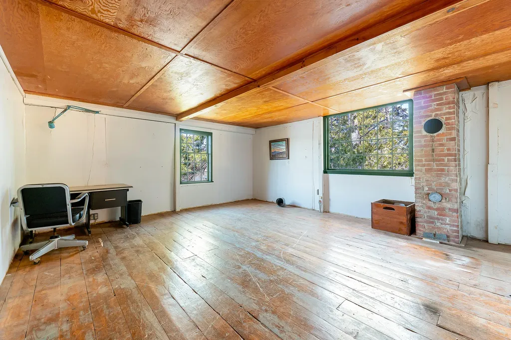 36 Hodgdon Road Westport Island ME 04578
