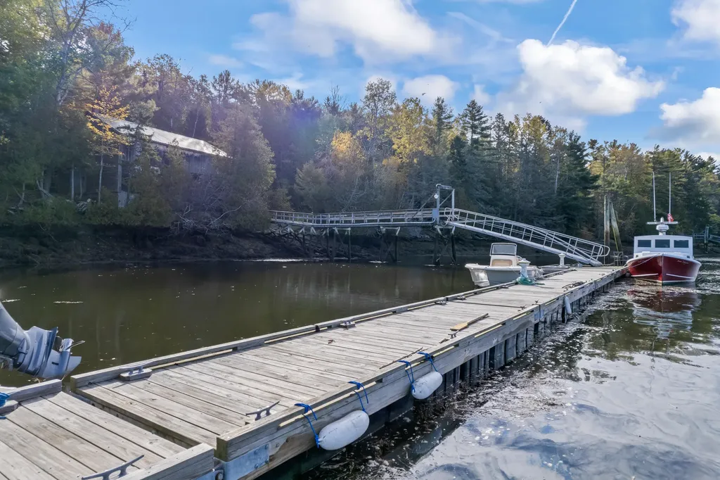36 Hodgdon Road Westport Island ME 04578