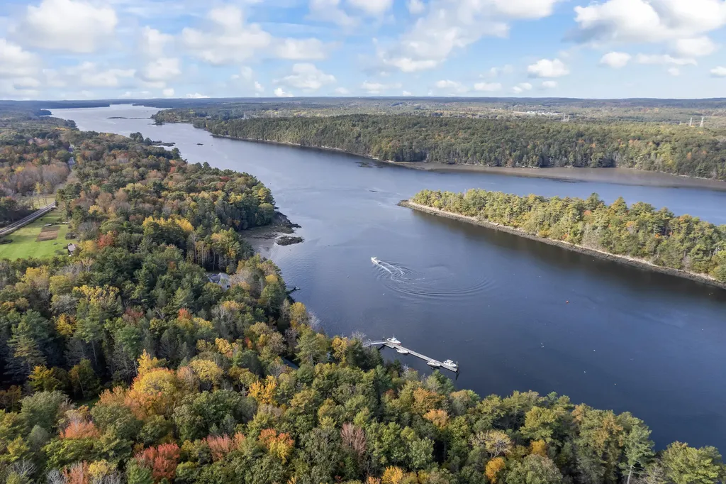 36 Hodgdon Road Westport Island ME 04578